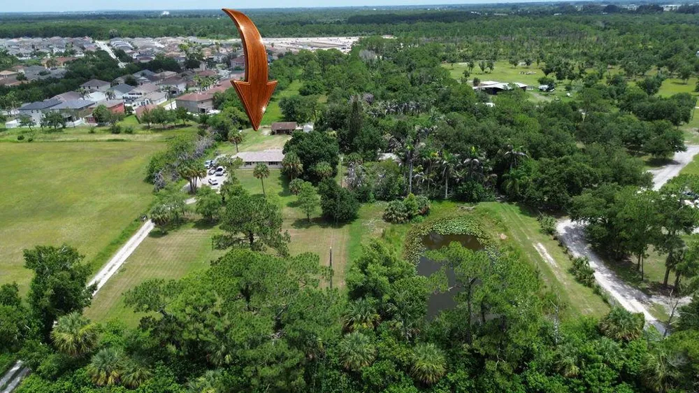 9302 Orange Avenue Fort Pierce, FL 34945