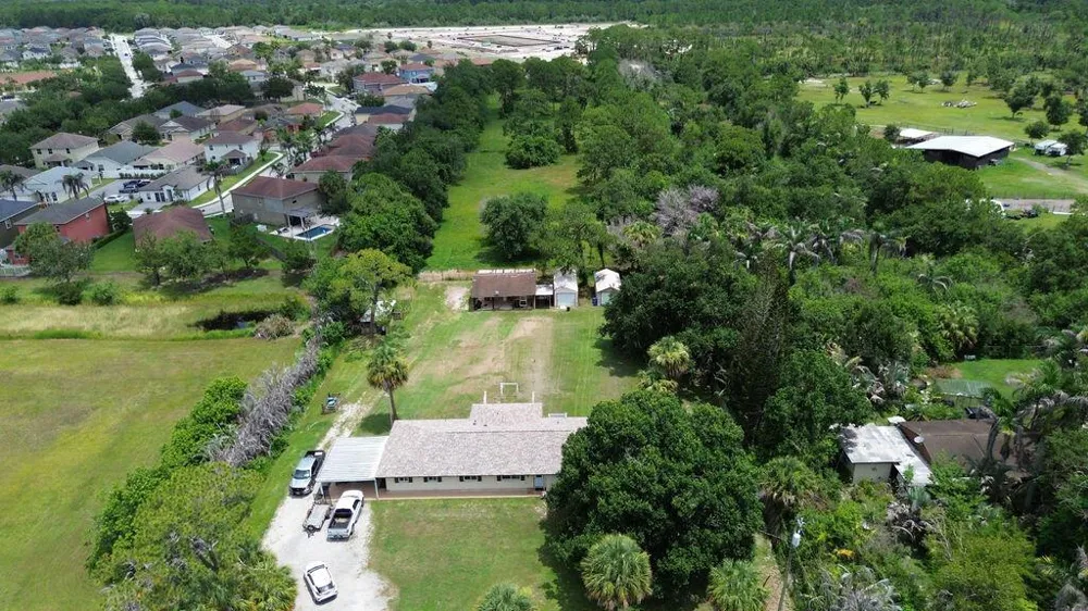 9302 Orange Avenue Fort Pierce, FL 34945