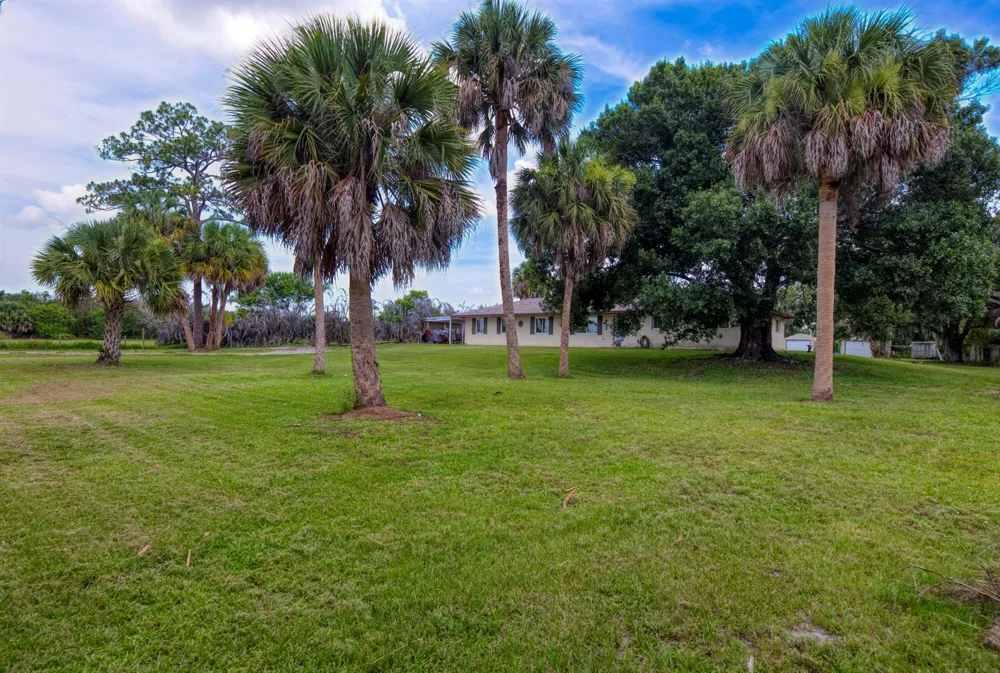 9302 Orange Avenue Fort Pierce, FL 34945