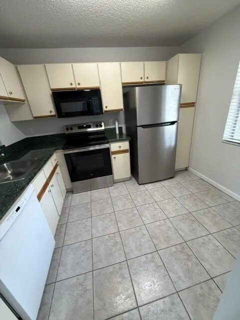 3031 Holiday Springs Boulevard #202-7 Margate, FL 33063