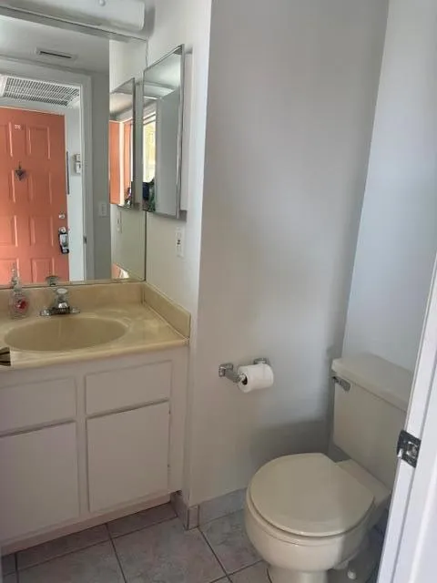 3031 Holiday Springs Boulevard #202-7 Margate, FL 33063