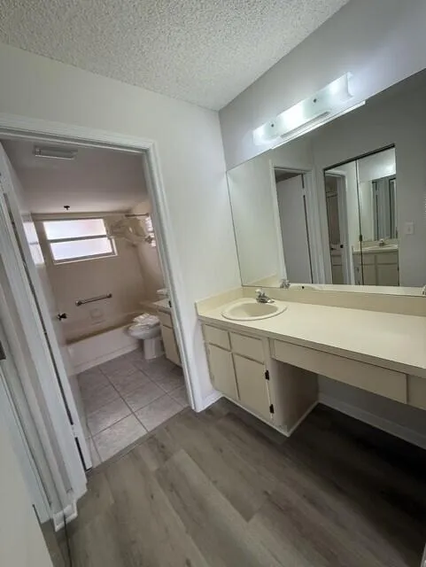 3031 Holiday Springs Boulevard #202-7 Margate, FL 33063
