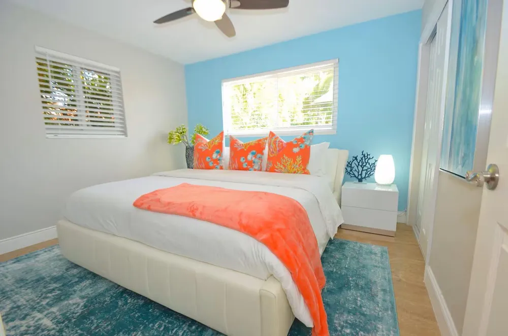 2060 Coco Palm Place Lauderdale By The Sea, FL 33062