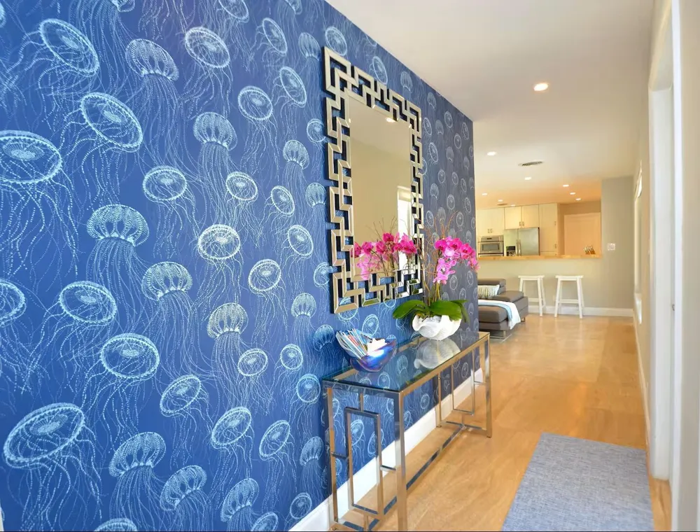 2060 Coco Palm Place Lauderdale By The Sea, FL 33062