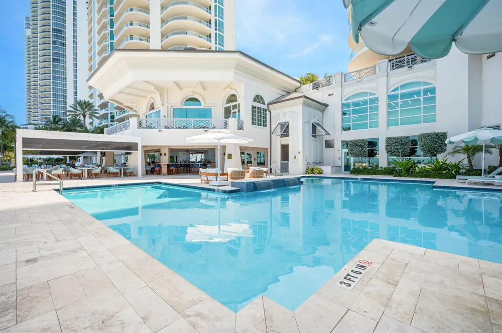 16051 Collins Avenue #1902 Sunny Isles Beach, FL 33160
