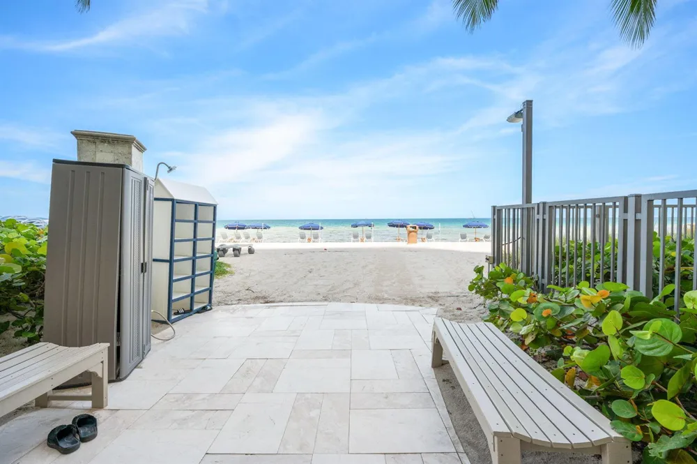 16051 Collins Avenue #1902 Sunny Isles Beach, FL 33160