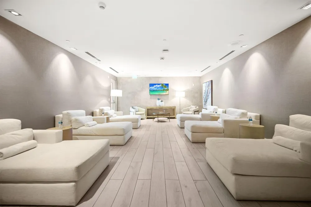 16051 Collins Avenue #1902 Sunny Isles Beach, FL 33160