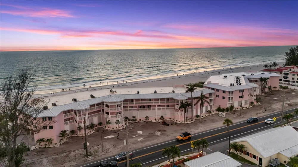 2600 GULF DRIVE #12 Bradenton Beach, FL 34217