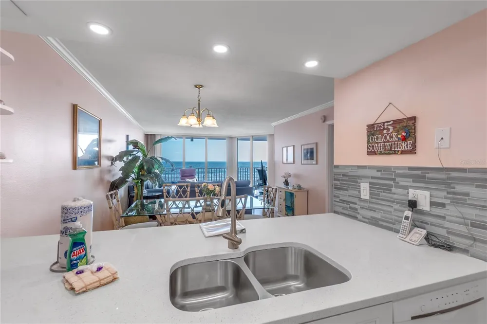 2600 GULF DRIVE #12 Bradenton Beach, FL 34217
