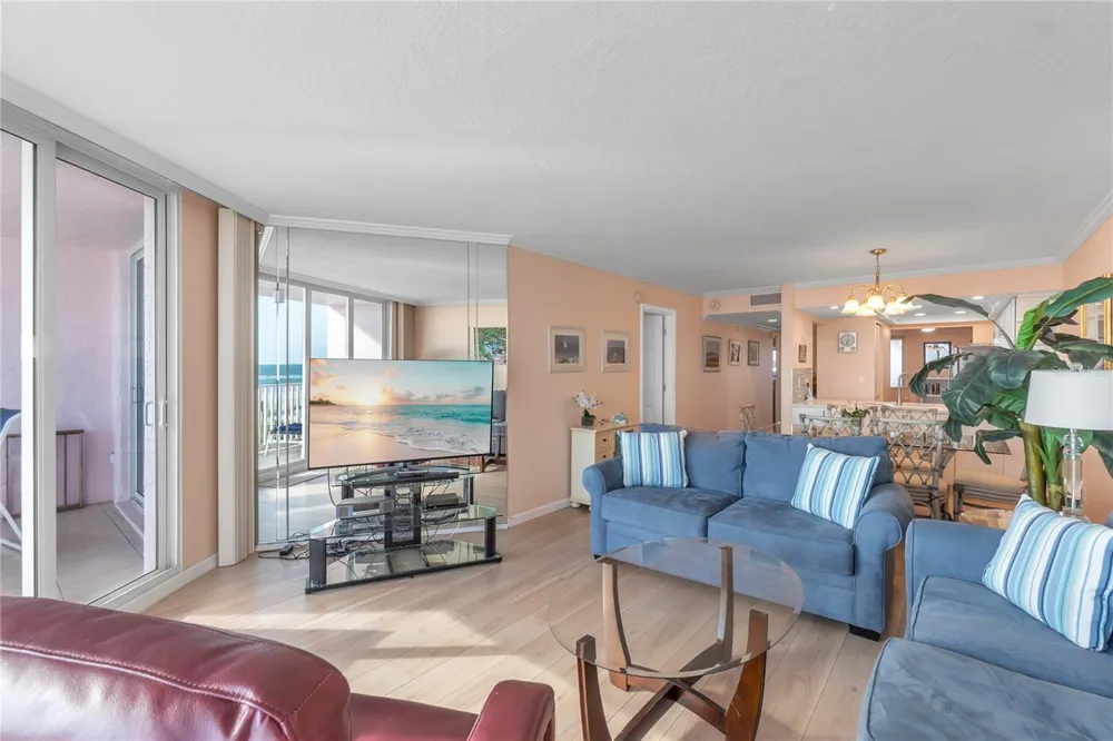 2600 GULF DRIVE #12 Bradenton Beach, FL 34217