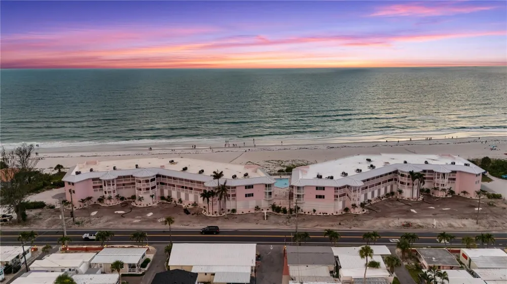 2600 GULF DRIVE #12 Bradenton Beach, FL 34217