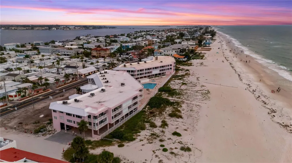 2600 GULF DRIVE #12 Bradenton Beach, FL 34217