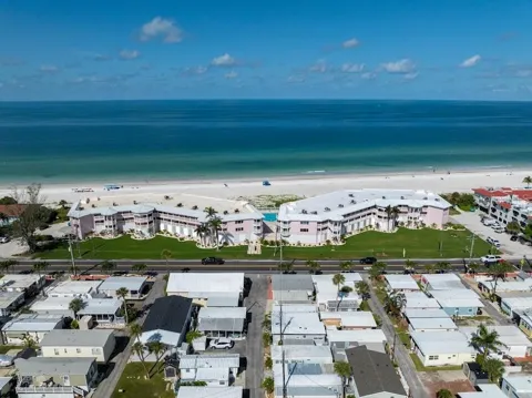 2600 GULF DRIVE #12