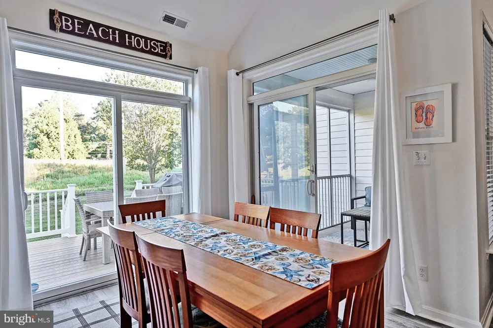 49 TULIP POPLAR TURN Ocean View, DE 19970