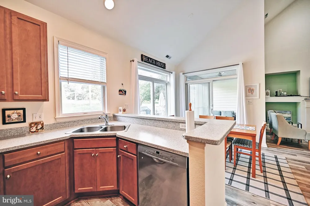 49 TULIP POPLAR TURN Ocean View, DE 19970