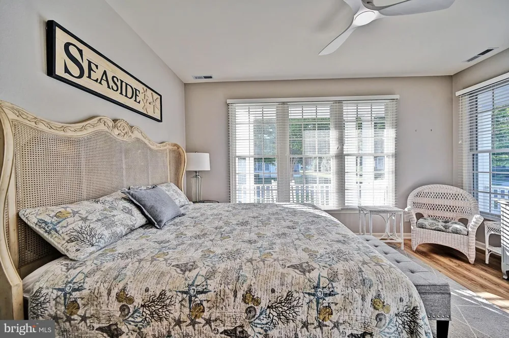 49 TULIP POPLAR TURN Ocean View, DE 19970