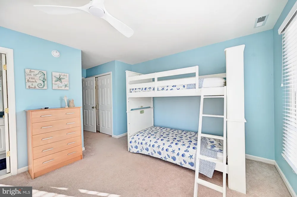49 TULIP POPLAR TURN Ocean View, DE 19970