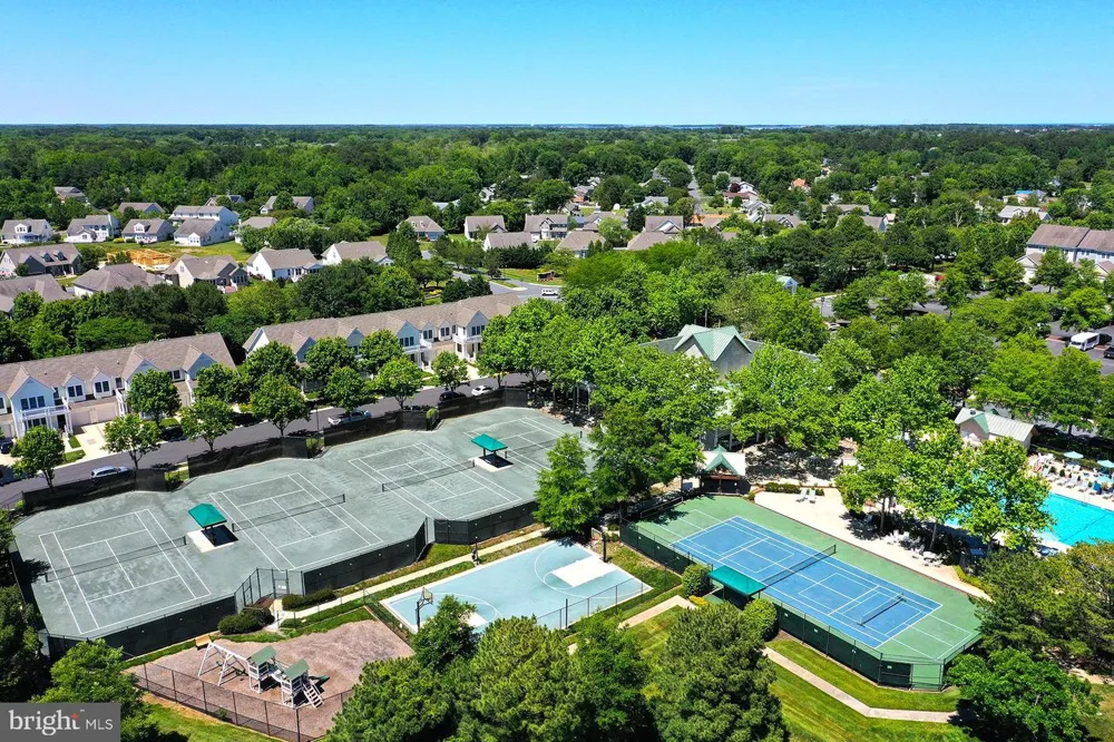 49 TULIP POPLAR TURN Ocean View, DE 19970