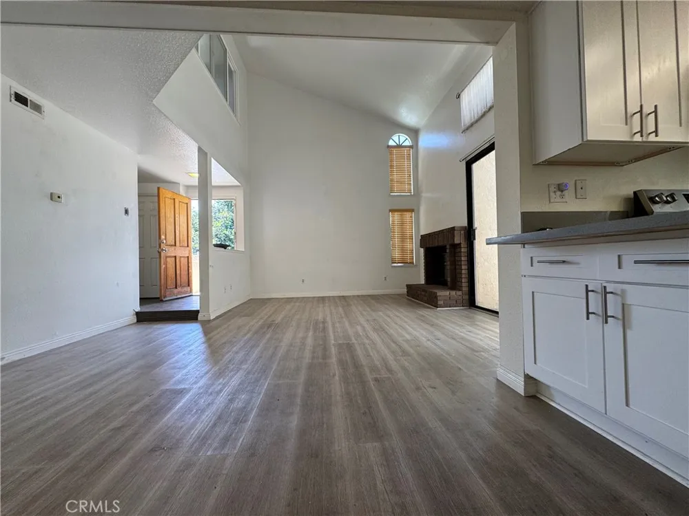2837 Onyx West Covina, CA 91792
