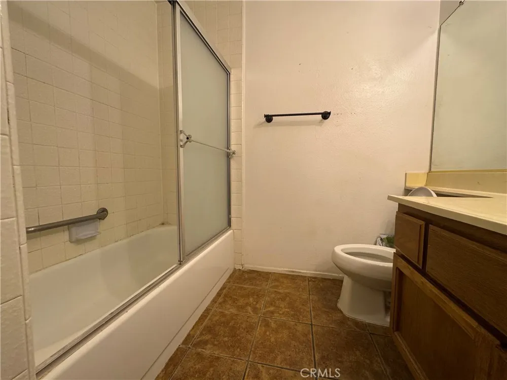2837 Onyx West Covina, CA 91792