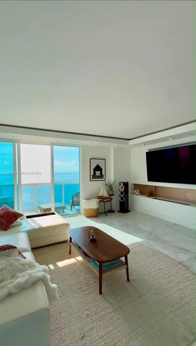 9201 Collins Ave #826 Surfside, FL 33154