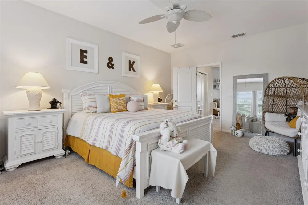 2514 PLUMADORE DRIVE Grand Island, FL 32735