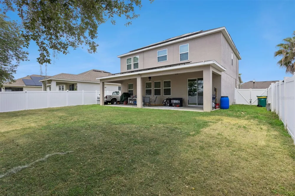 2514 PLUMADORE DRIVE Grand Island, FL 32735