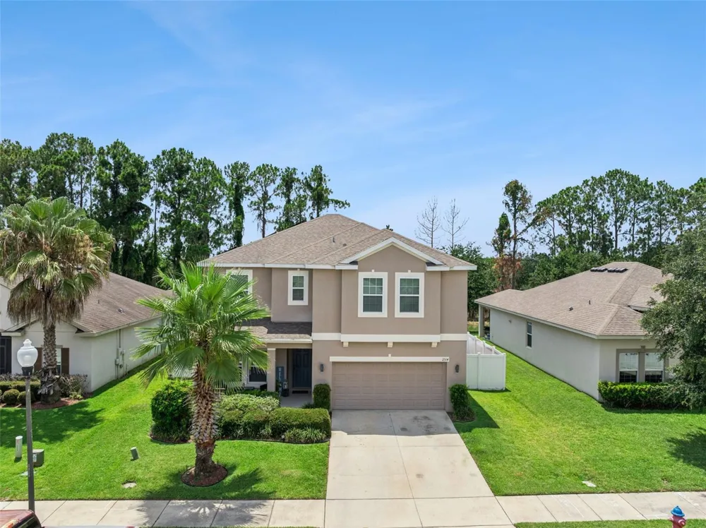 2514 PLUMADORE DRIVE Grand Island, FL 32735