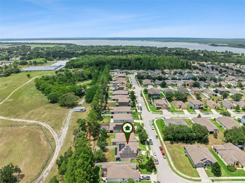 2514 PLUMADORE DRIVE Grand Island, FL 32735
