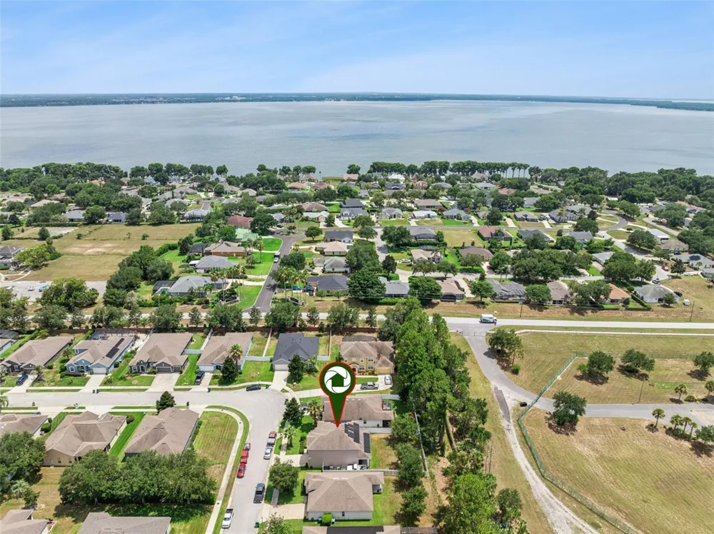 2514 PLUMADORE DRIVE Grand Island, FL 32735