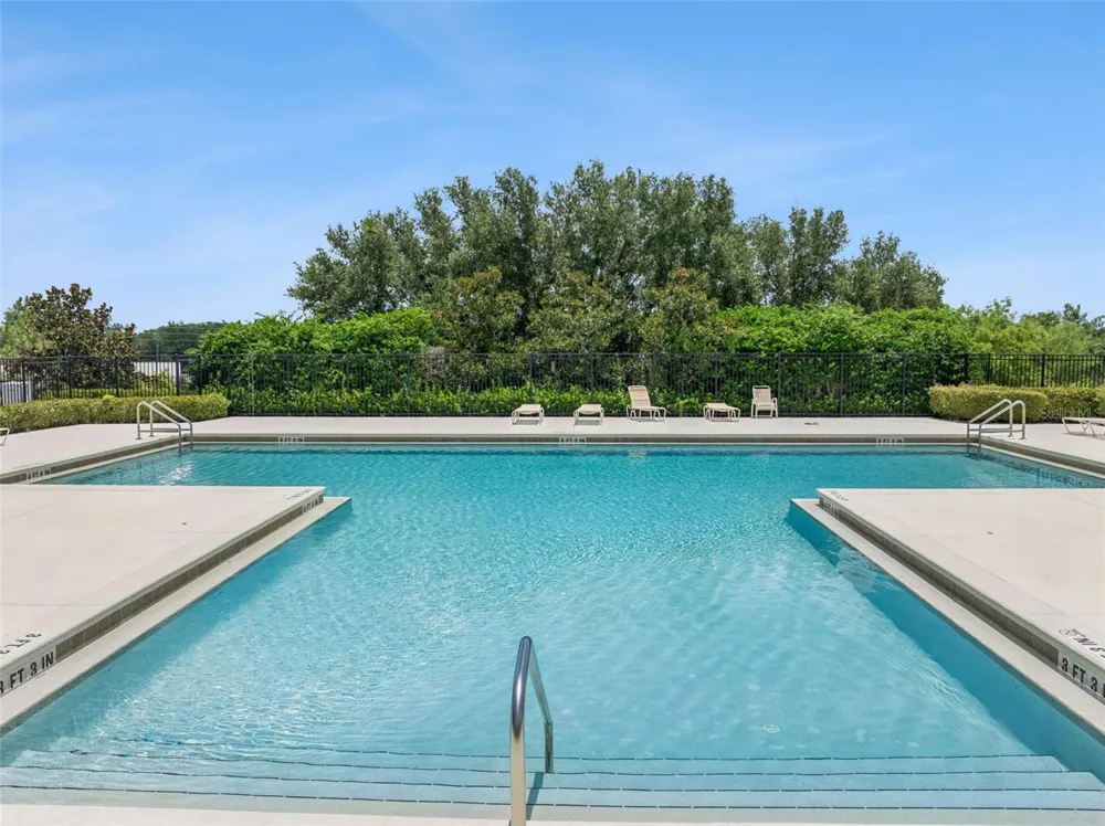 2514 PLUMADORE DRIVE Grand Island, FL 32735