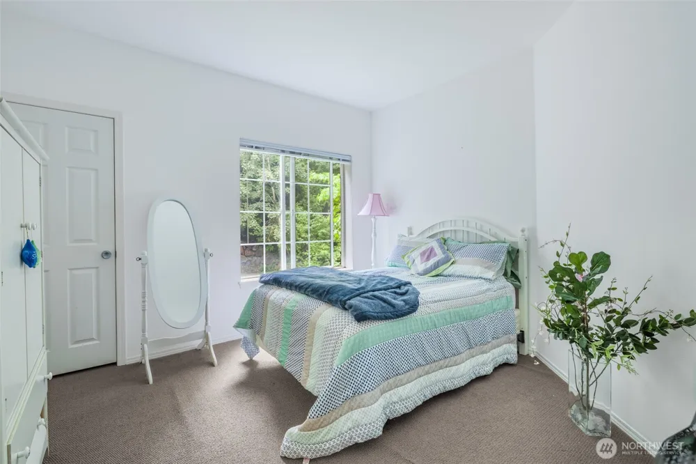 801 Rainier Avenue #F231 Renton, WA 98057