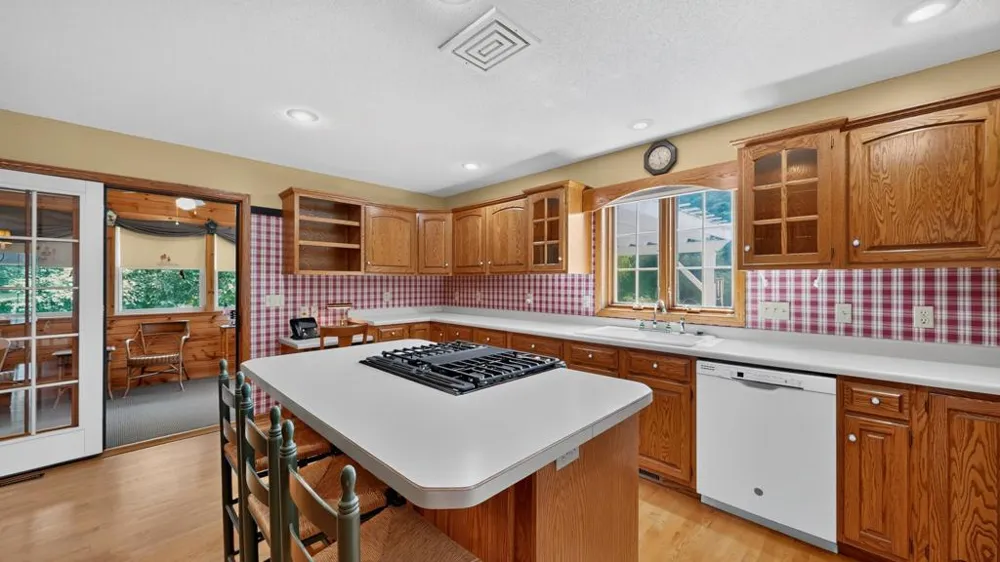 26 Garden Court Lake City, MN 55041