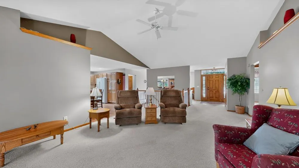 26 Garden Court Lake City, MN 55041
