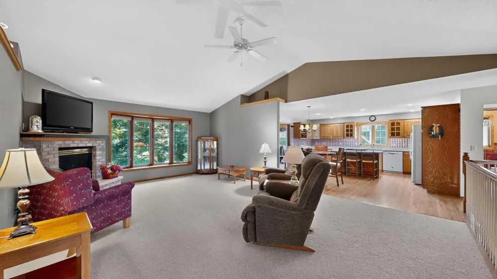 26 Garden Court Lake City, MN 55041