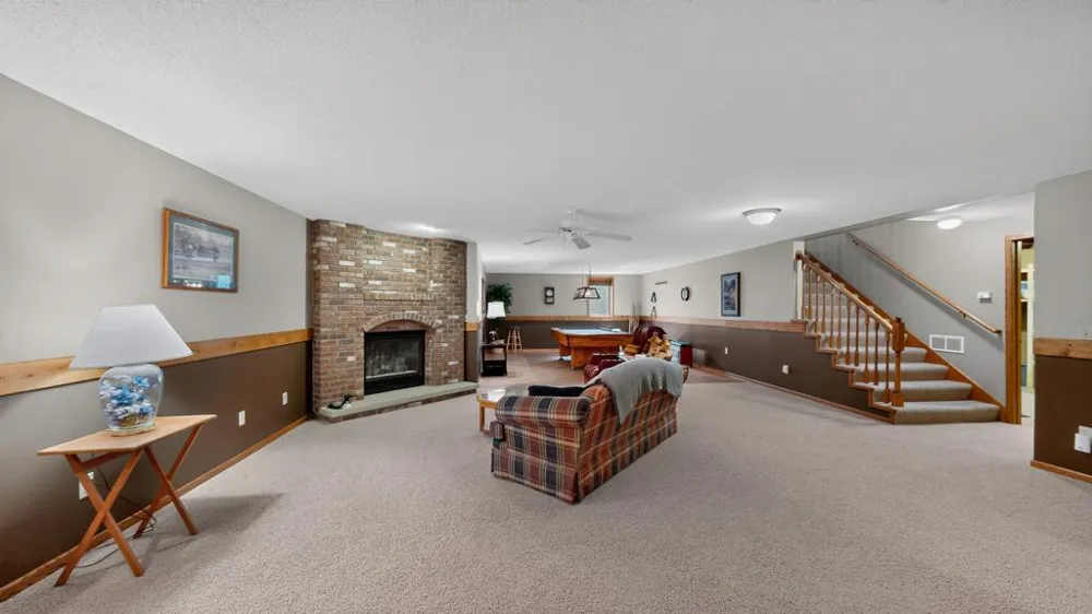 26 Garden Court Lake City, MN 55041