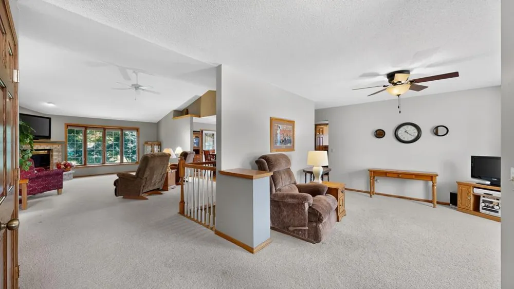 26 Garden Court Lake City, MN 55041