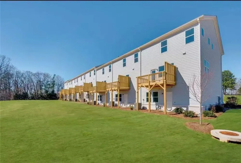 3273 Durston Court Dacula, GA 30019