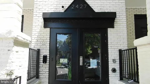2427 LAKEVIEW AVENUE #2C