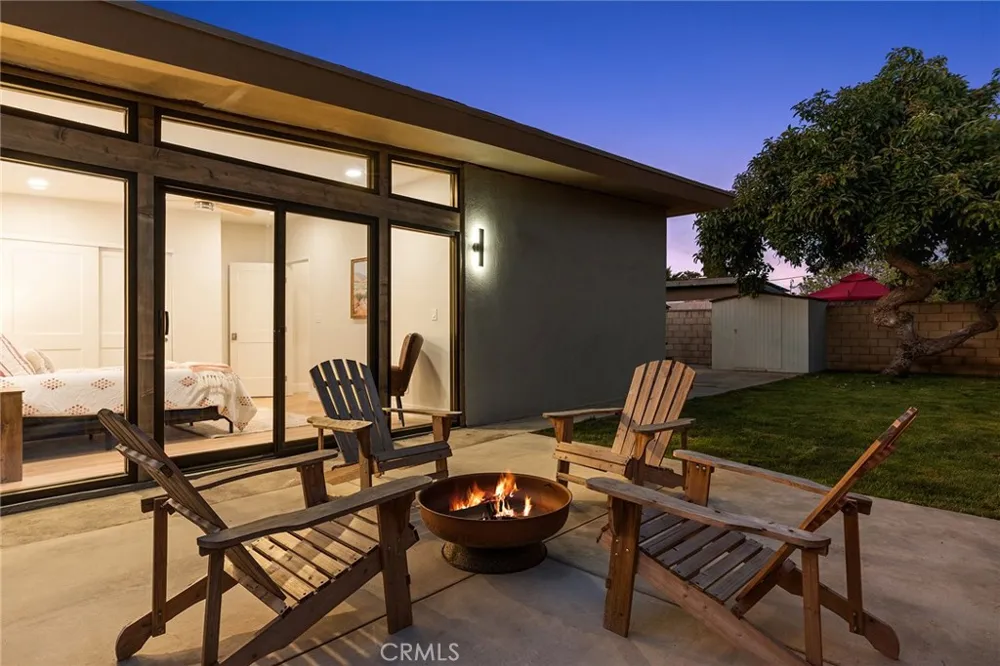 530 W Elm Avenue Fullerton, CA 92832