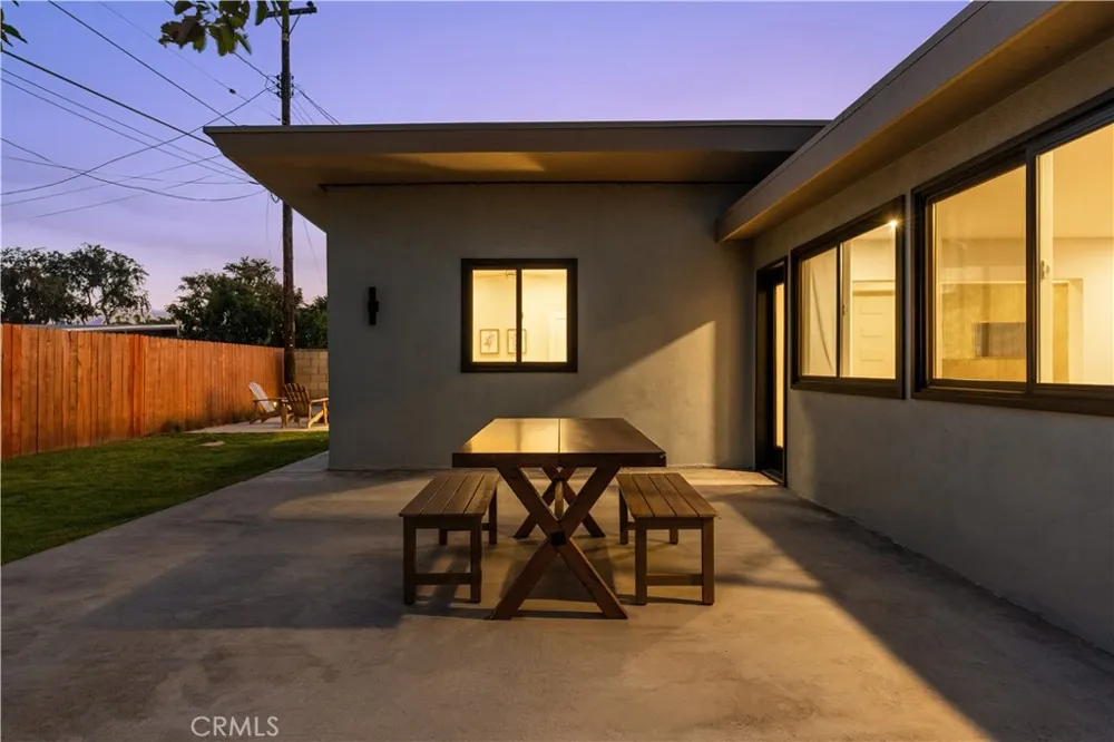 530 W Elm Avenue Fullerton, CA 92832