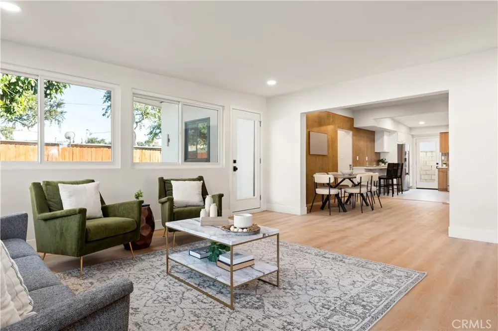 530 W Elm Avenue Fullerton, CA 92832