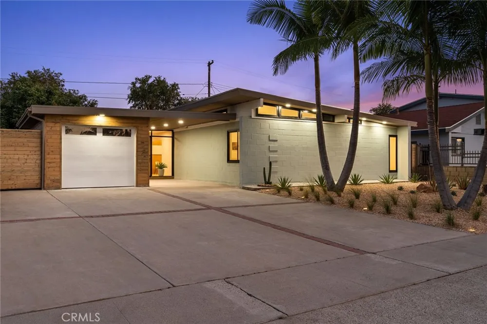 530 W Elm Avenue Fullerton, CA 92832