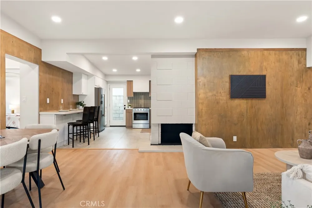 530 W Elm Avenue Fullerton, CA 92832
