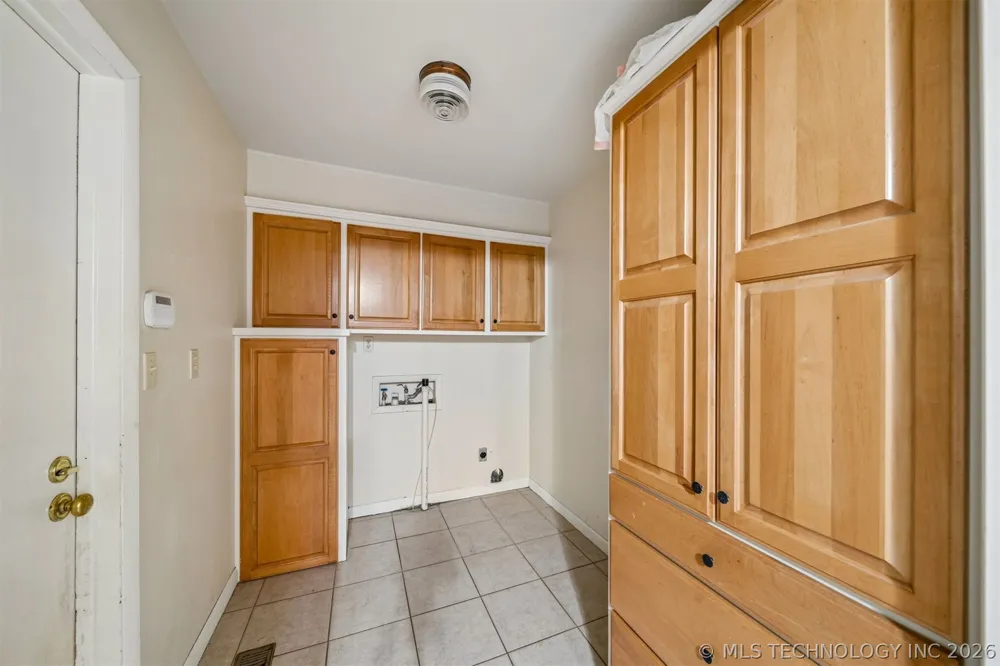 306 E 16th Street Claremore, OK 74017