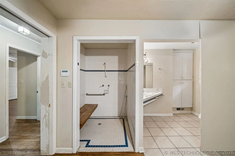 306 E 16th Street Claremore, OK 74017