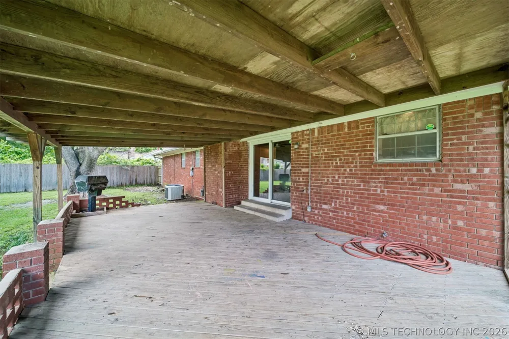 306 E 16th Street Claremore, OK 74017