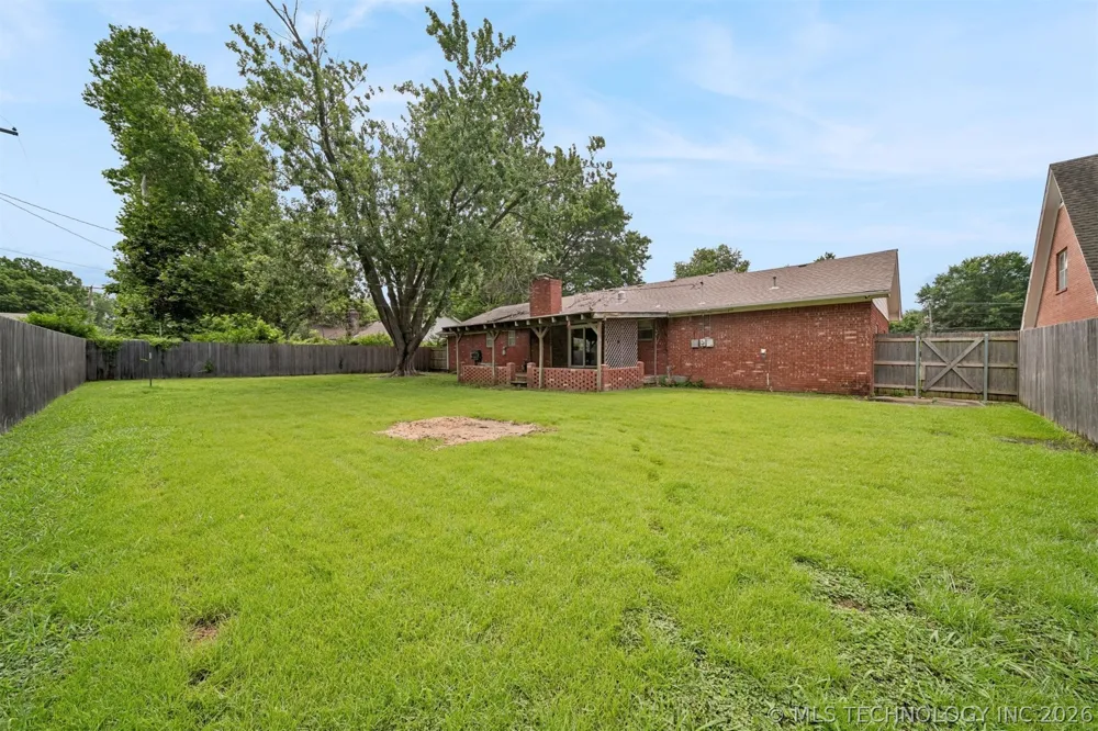306 E 16th Street Claremore, OK 74017
