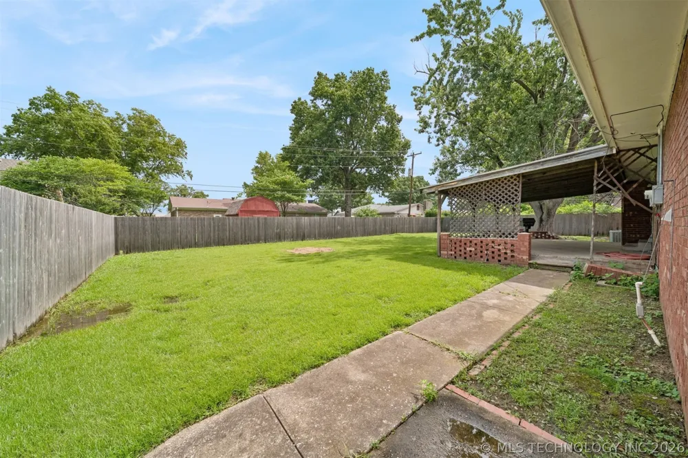 306 E 16th Street Claremore, OK 74017