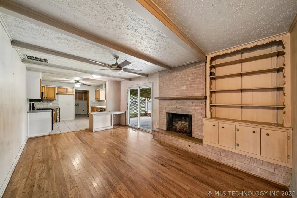 306 E 16th Street Claremore, OK 74017